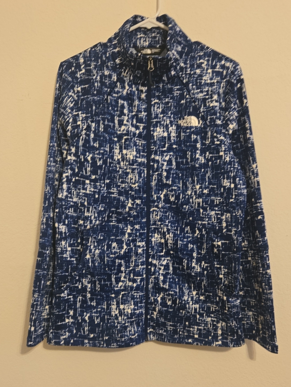 The North Face Blue/White Patterned Performance Jacket - Large